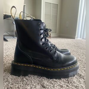Dr. Martens Jadon smooth leather boot